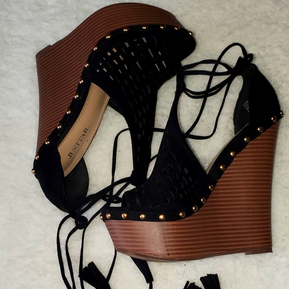 Just Fab Black w/Wood Wedges sz 7 - Picture 3 of 4